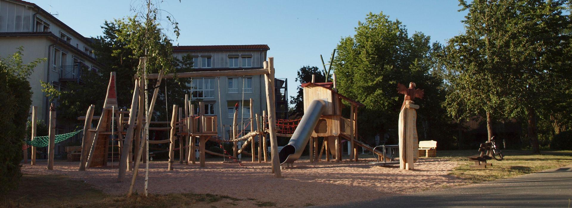 Mehrgenerationenspielplatz Weidenberg