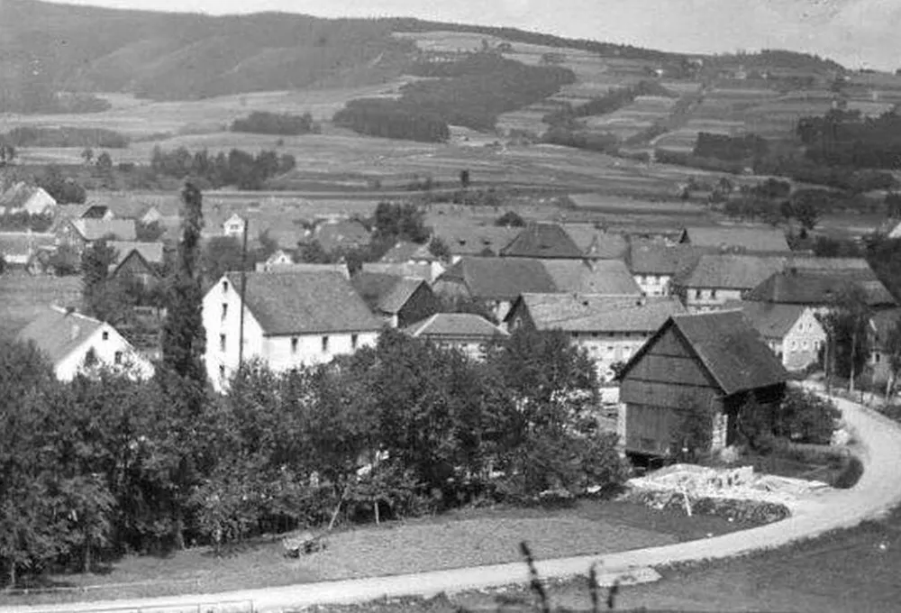 Vor Bau der neuen Straße - Weidenberg